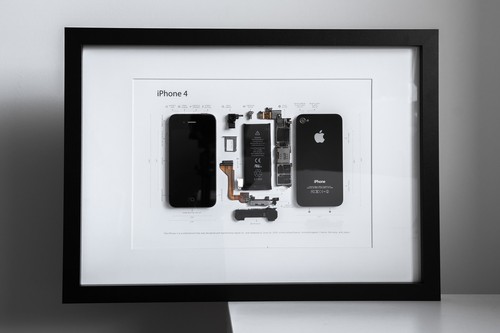 Iphone smontato con cornice - iphone,